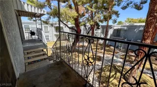 Photo #5: 2716635 Listing 