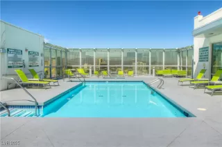 Photo #3: 2716660 Listing 