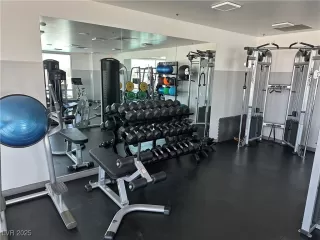 Photo #5: 2716660 Listing 