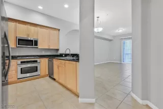 Photo #3: 2716726 Listing 