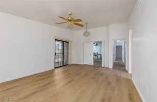 Photo #5: 2716738 Listing