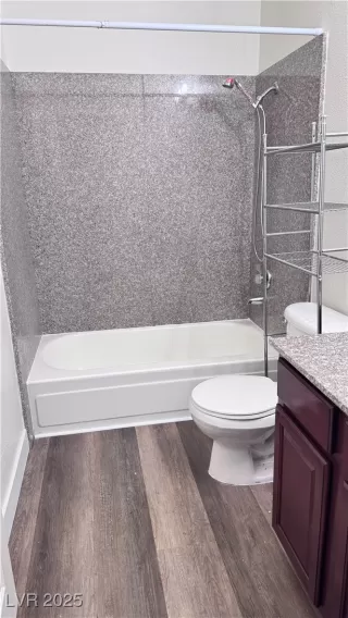 Photo #4: 2716760 Listing 