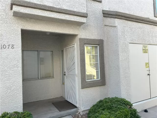 MLS: 2716776 Condo For Sale