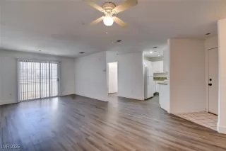 Photo #1: 2716785 Listing