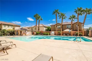Photo #2: 2716795 Listing 