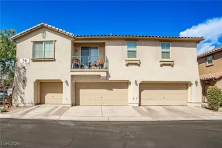 Photo #3: 2716795 Listing 