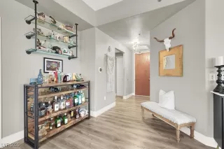 Photo #6: 2716877 Listing