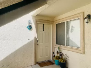 Photo #5: 2716883 Listing 