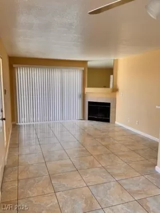 Photo #3: 2716885 Listing 