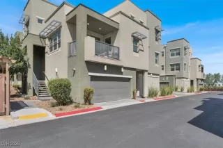 Primary Photo for MLS#: 2716923