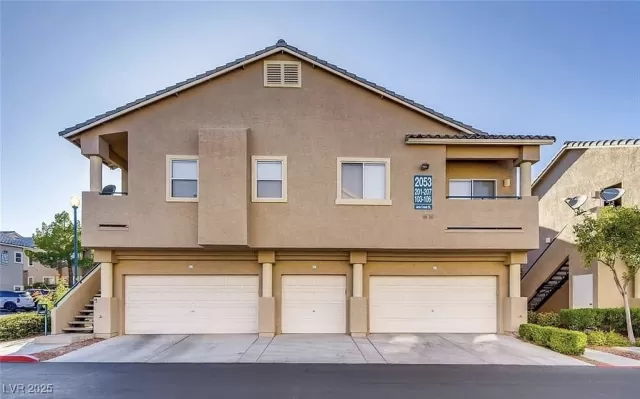 MLS: 2716940 Condo For Sale