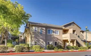 Photo #2: 2716940 Listing 