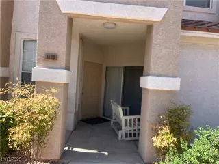 Photo #2: 2716962 Listing 