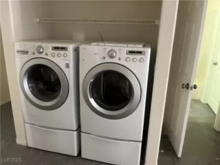 Photo #4: 2716962 Listing 