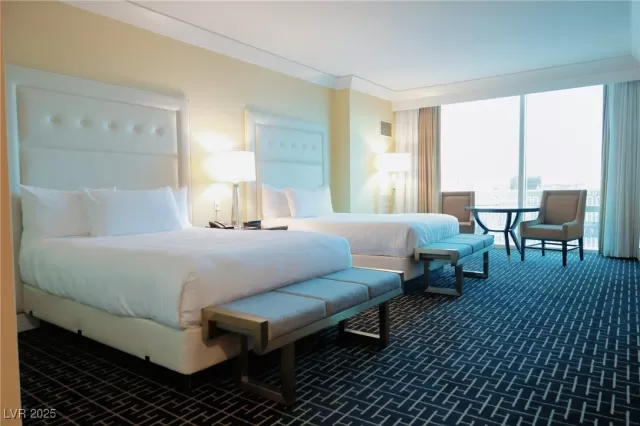 MLS: 2716988 Condo For Sale