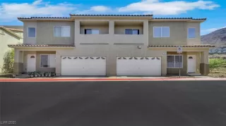More Details about MLS # 2717041 : 74 BLUE BEAK WAY