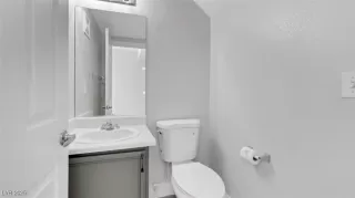 Photo #3: 2717041 Listing 