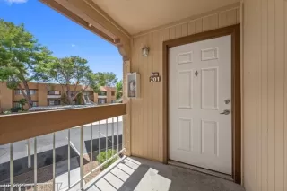Photo #2: 2717060 Listing