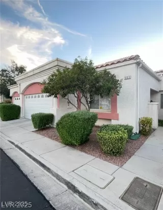 Photo #2: 2717063 Listing 