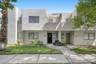 Primary Photo for MLS#: 2717066