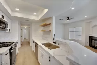 Photo #2: 2717093 Listing 