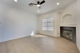 Photo #3: 2717093 Listing 