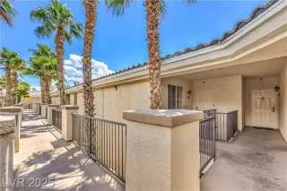 Photo #3: 2717098 Listing