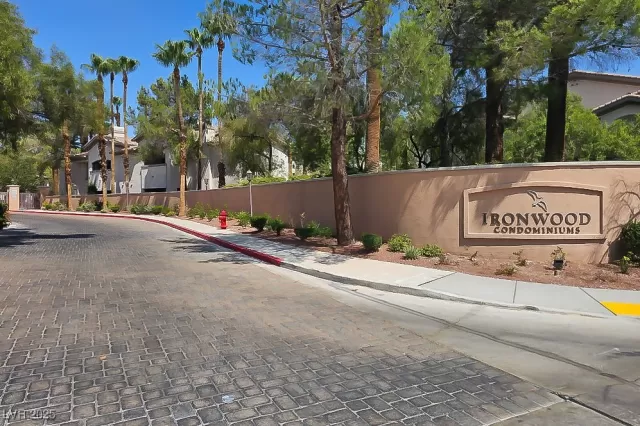 MLS: 2717140 Condo For Sale