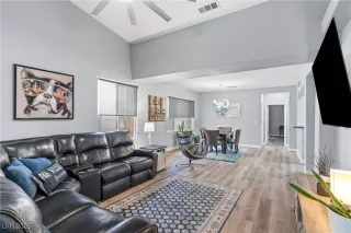 Photo #2: 2717148 Listing 