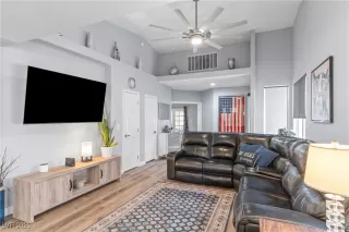 Photo #4: 2717148 Listing 