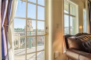 Photo #5: 2717156 Listing