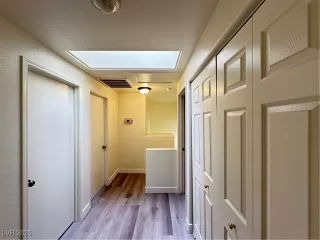 Photo #5: 2717166 Listing 