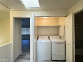 Photo #6: 2717166 Listing 