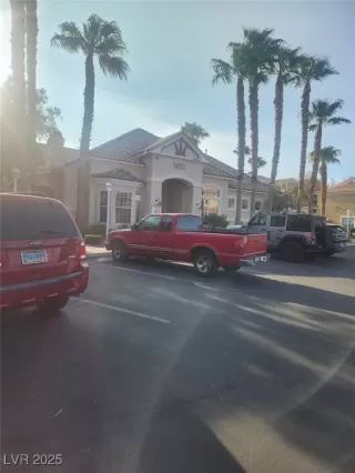 Photo #2: 2717177 Listing 