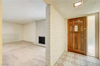 Photo #2: 2717201 Listing 