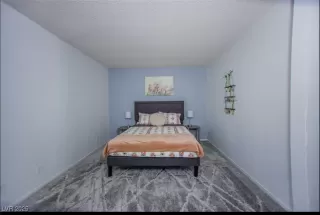 Photo #5: 2717210 Listing 