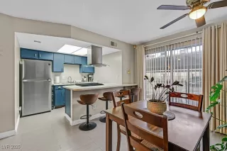 Photo #6: 2717229 Listing 