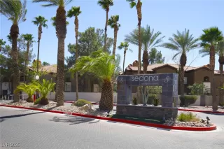 Photo #1: 2717236 Listing