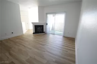 Photo #5: 2717236 Listing