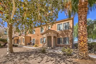 Photo #4: 2717279 Listing