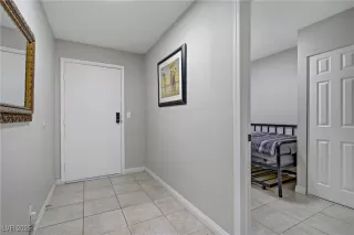 Photo #3: 2717285 Listing