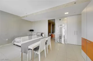 Photo #3: 2717288 Listing 