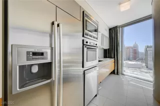 Photo #5: 2717288 Listing 