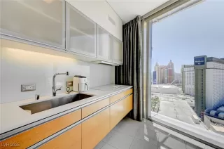 Photo #6: 2717288 Listing 