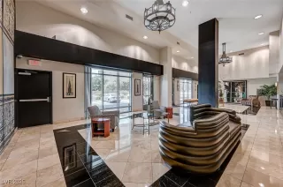 Photo #2: 2717289 Listing