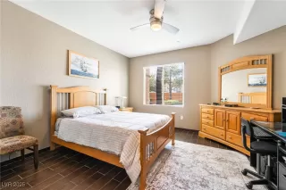 Photo #5: 2717296 Listing