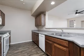 Photo #5: 2717302 Listing 