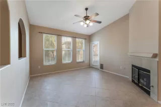 Photo #3: 2717304 Listing 