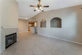 Photo #5: 2717304 Listing 