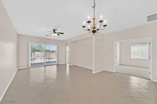 Photo #3: 2717321 Listing